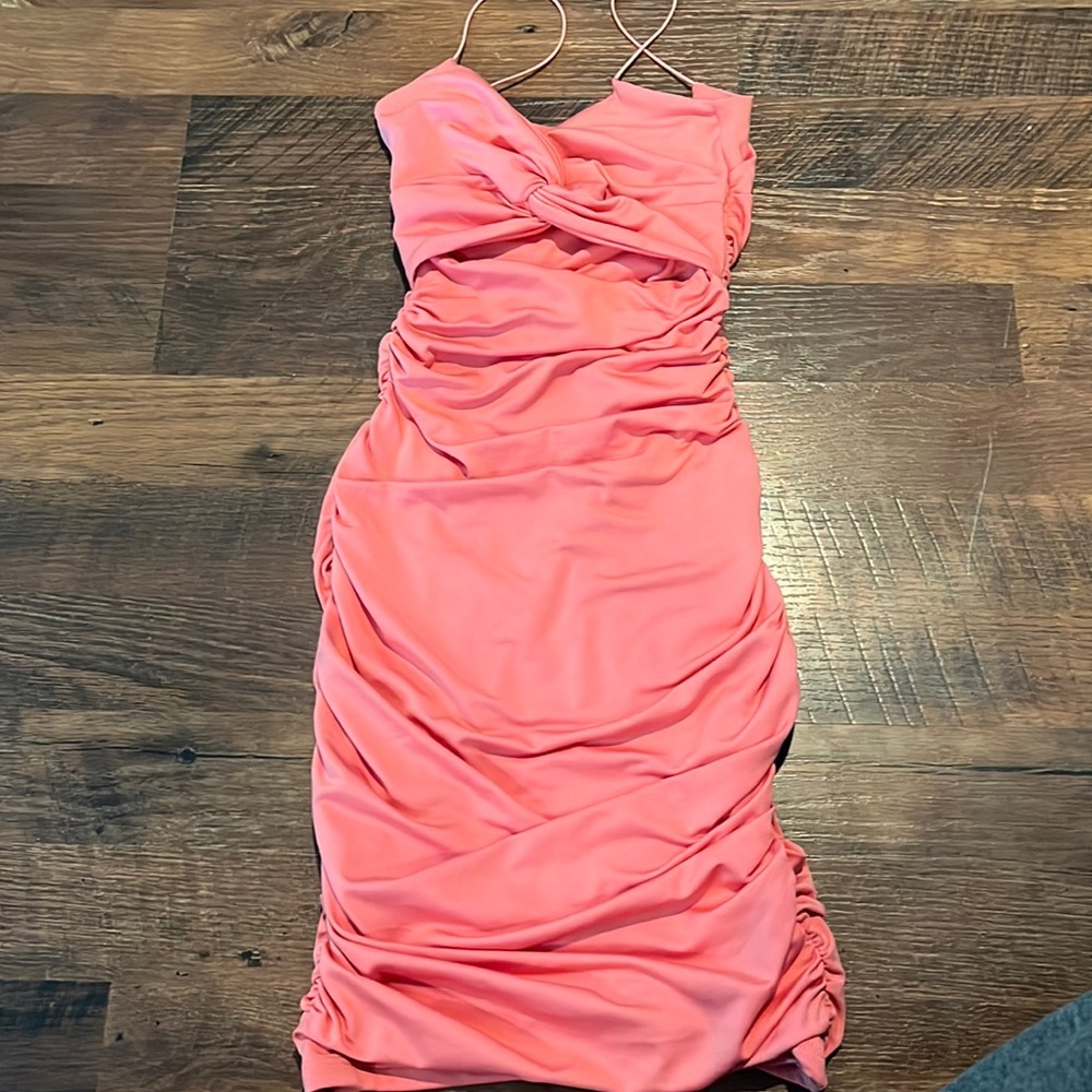 pink body con dress
